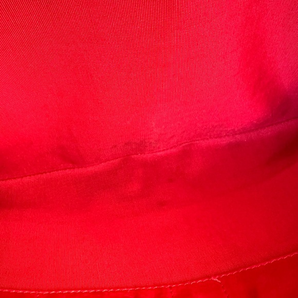 Stunning Clutch - Picture 10 of 17